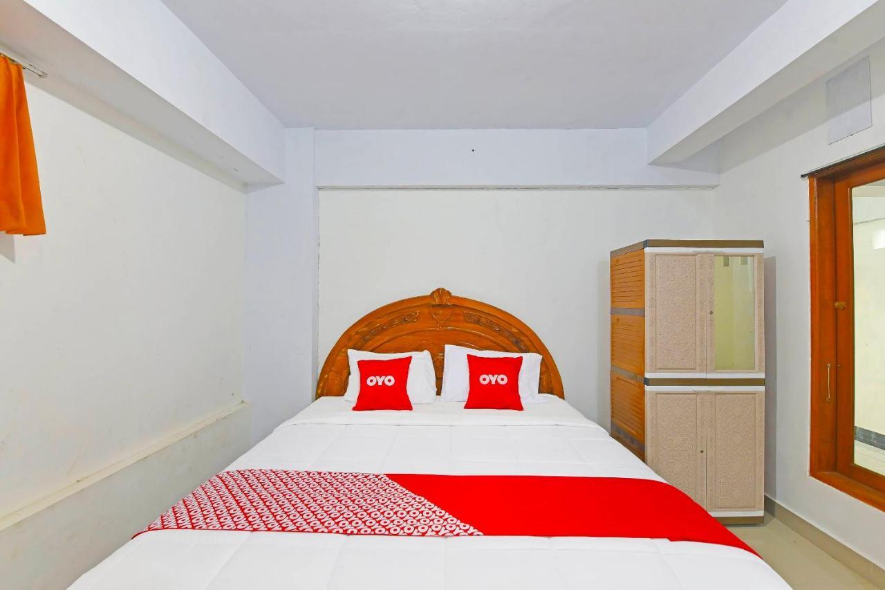 Oyo 90967 Soka Asri Guest House Darmasaba Extérieur photo